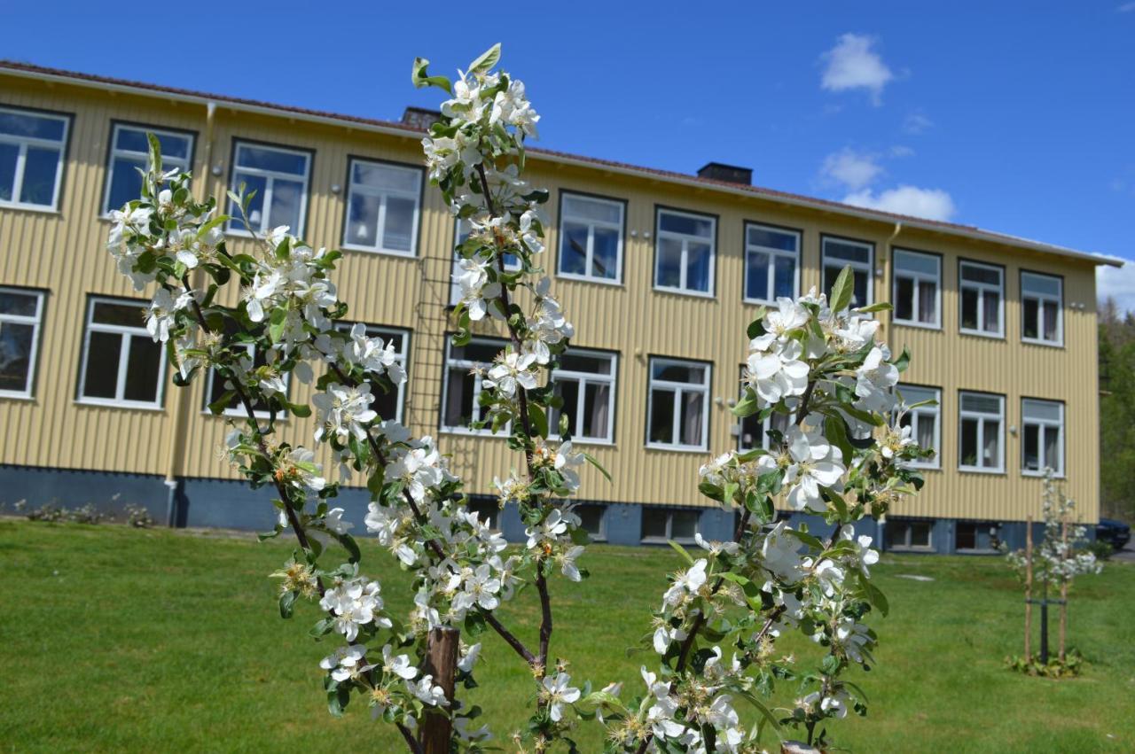 Hostel Kalvs Skolhus Zewnętrze zdjęcie