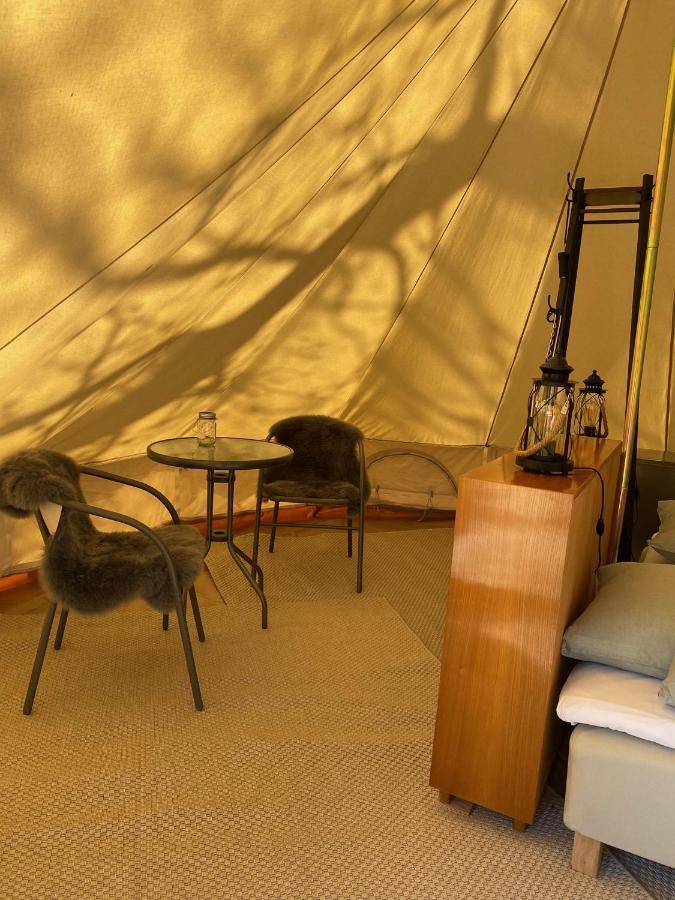 Hostel Kalvs Skolhus Zewnętrze zdjęcie